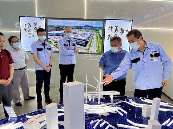 说明: C:\Users\Administrator\Desktop\27615e7f-8f0f-48ed-ad7e-040b9062e826.jpg