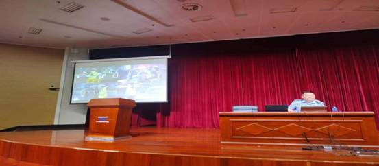 图8 交通安全教育