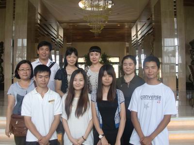 http://www.zhcpt.edu.cn/userfiles/images/调整大小%20专业教师走访实习单位2(1).JPG